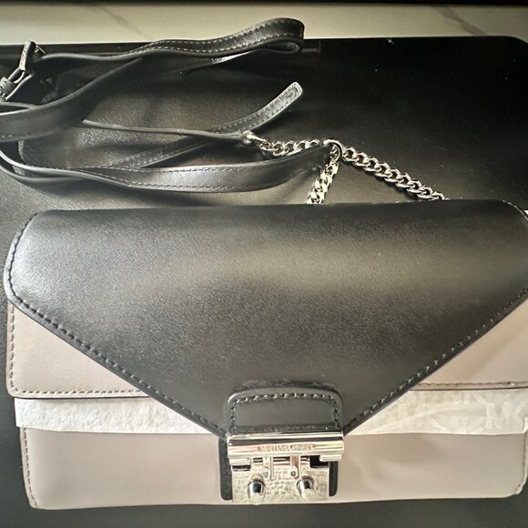NWT - MICHAEL KORS Sloan Black/Gray Leather Envelope Crossbody Bag - Picture 5 of 6